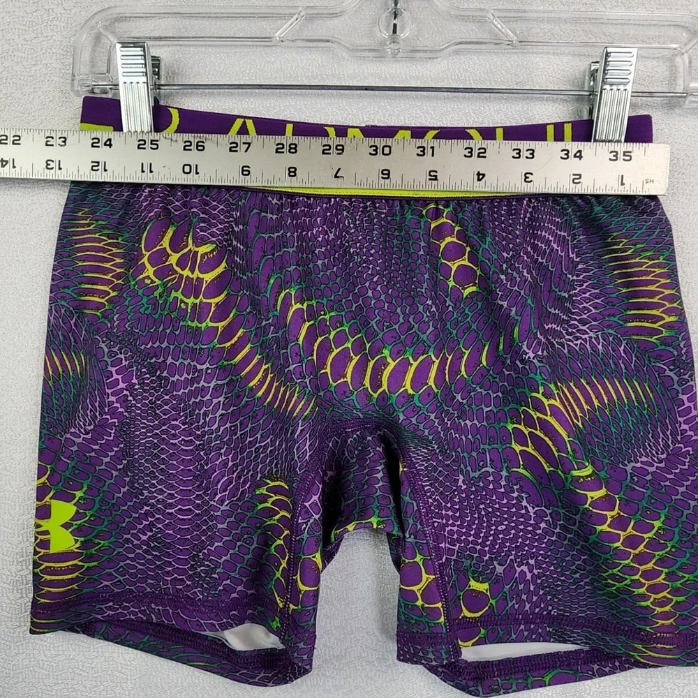 Under Armour Girls S Purple Snakeskin HeatGear Compression Shorts Athletic Gym